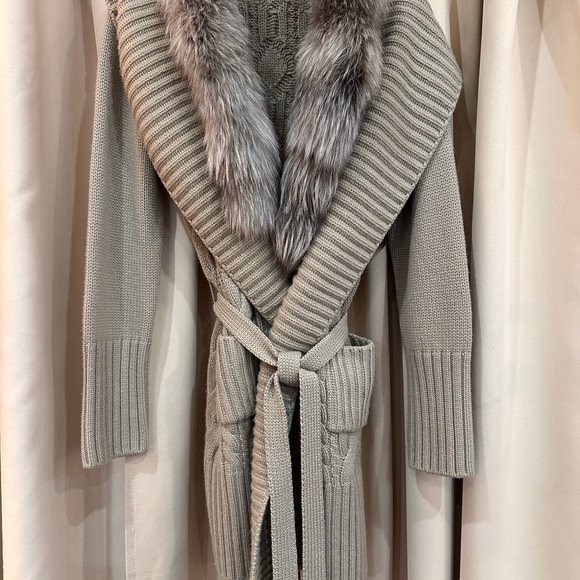 Loro Piana Cardigan with Fur Trim cashmere made in Italy size 40 (US 4/6) - Picture 1 of 7